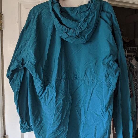 Patagonia Windbreaker - Picture 2 of 4